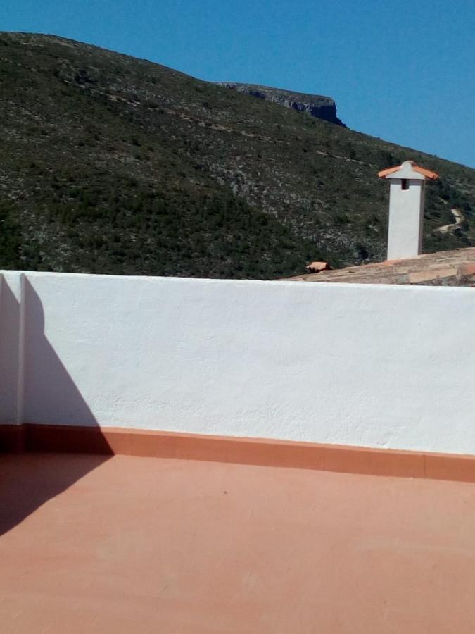 Tranquil Spanish Mountain Retreat Benirrama Luaran gambar